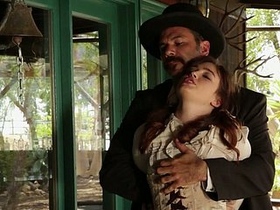 Jessica's growing up daddy gets under her skin