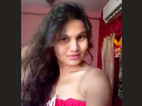 Busty girl gets naked for money in a striptiz show