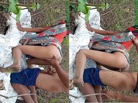 Desi couple enjoys outdoor sex in public
