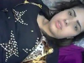 Desi wife gets anal from her lover in Pakistan