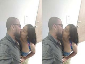 Desi babe gets her pussy pounded hard and sucks a dick in HD video