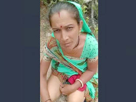 Randi from Desi Village gives a sensual blowjob