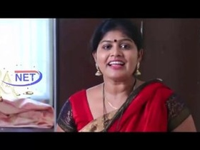 Big-boobed Indian MILF gets seduced by son-in-law