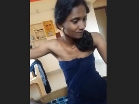 Cute Tamil babe gives a sensual blowjob
