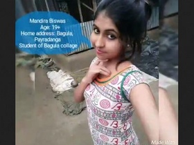 Hot Latina teen sends MMS of her sexual activities