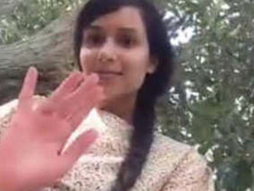 Sri Lankan GF's cute and innocent appearance hides her secret desires