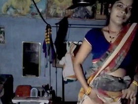 Indian bhabi flaunts her hot pussy in a village setting