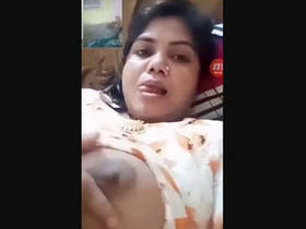 Desi married couple's steamy showcase with their sexy bhabi