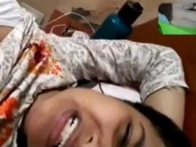 Desi GF's online sex session