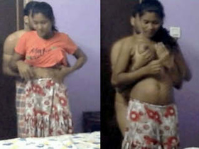 Desi babe seduces and sucks for cash