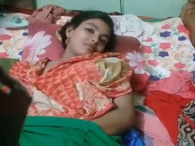 Stunning Bengali woman reveals her untouched vagina in explicit video