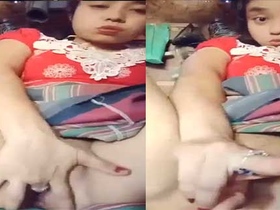 Beautiful country girl from Mizoram pleasures herself with her hands