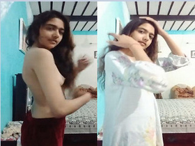 Exclusive video of a cute Indian girl flaunting her breasts in a seductive manner