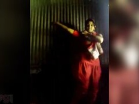 Bangladeshi beauty slowly putting on a Desi sari while exposing her shaved pussy