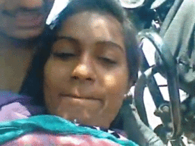 Indian girlfriend enjoys breast play in HD video