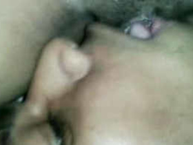 Mallu Tia flaunts her unshaven pussy