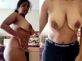 Horny Indian girl gets naughty in front of webcam for boyfriend