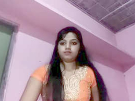 Cute Indian girl flaunts her big boobs and curvy body