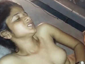 Adorable Indian couple shares intimate moments in Selfie video