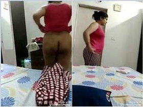Exclusive video of bhabhi in the process of changing her clothes
