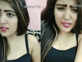 Watch Khushi's sexy video with audio and see her in her underwear