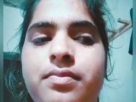 Rajna's seductive solo performance in a nude video