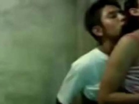 Desi sex video with Nepali girl and boyfriend on sat