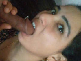 Horny Pakistani babe gets naughty in the bathroom
