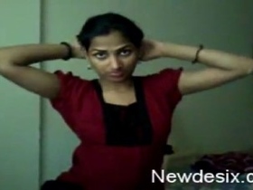 Chubby Tamil girl in pool goes nude and poops in video