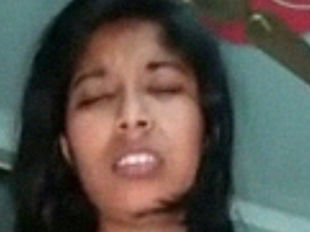 Desi girlfriend with a bouncy butt attempts to have sex with a guy's big black penis