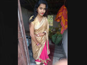 Desi bhabhi in sexy pajamas after a shower
