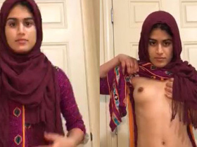 Desi bf and horny girl have webcam sex