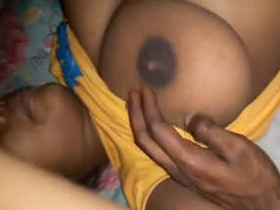 Indian wife fondles her boobs in erotic video