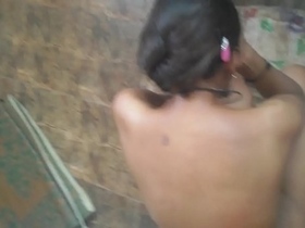 Kamwali gets her pussy licked and fucked in this desi fuck video