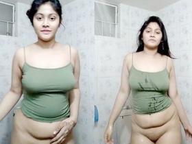 Desi wife takes a hot bath and gets naughty in front of camera