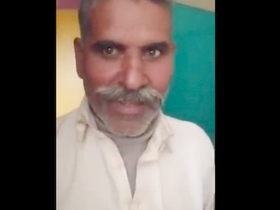 Mature man has sex with a horny young woman