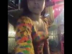 Desi bhabi's seductive selfie after a bath in the shower