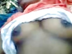 Desi amateur strokes herself in public