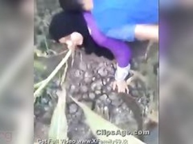 Indian bhabhi gets doggystyle in the outdoors for hardcore sex