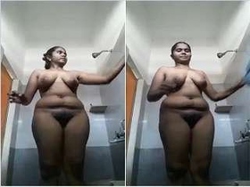 Indian college girl records her nude video for her boyfriend