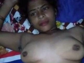 Hairy pussy gets pounded in a steamy video