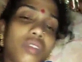 Desi sex video featuring local girl with hairy pussy