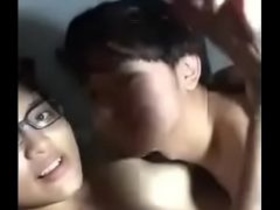 Bhabhi ki chut chati: A hot and steamy sex video