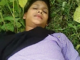 Desi couple gets caught having sex in a public park