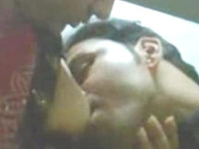 Married aunty with student in desi porn video