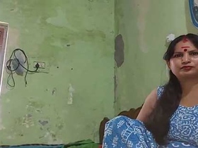 Mature village wife enjoys hot sex with a servant in bangla village