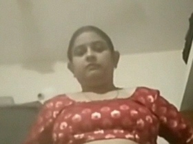 Stunning Indian bhabhi strips naked and teases in solo video