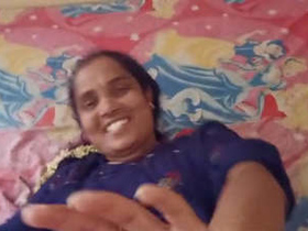 Desi wife gets fucked by her husband in a steamy video
