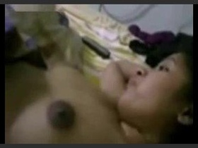 Bangla girl's GF enjoys steamy sex with her boyfriend