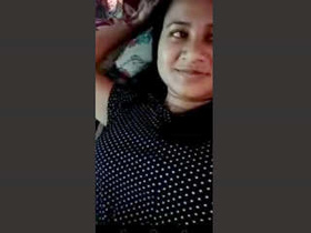 Assami Girl's Pussy on Display in Video
